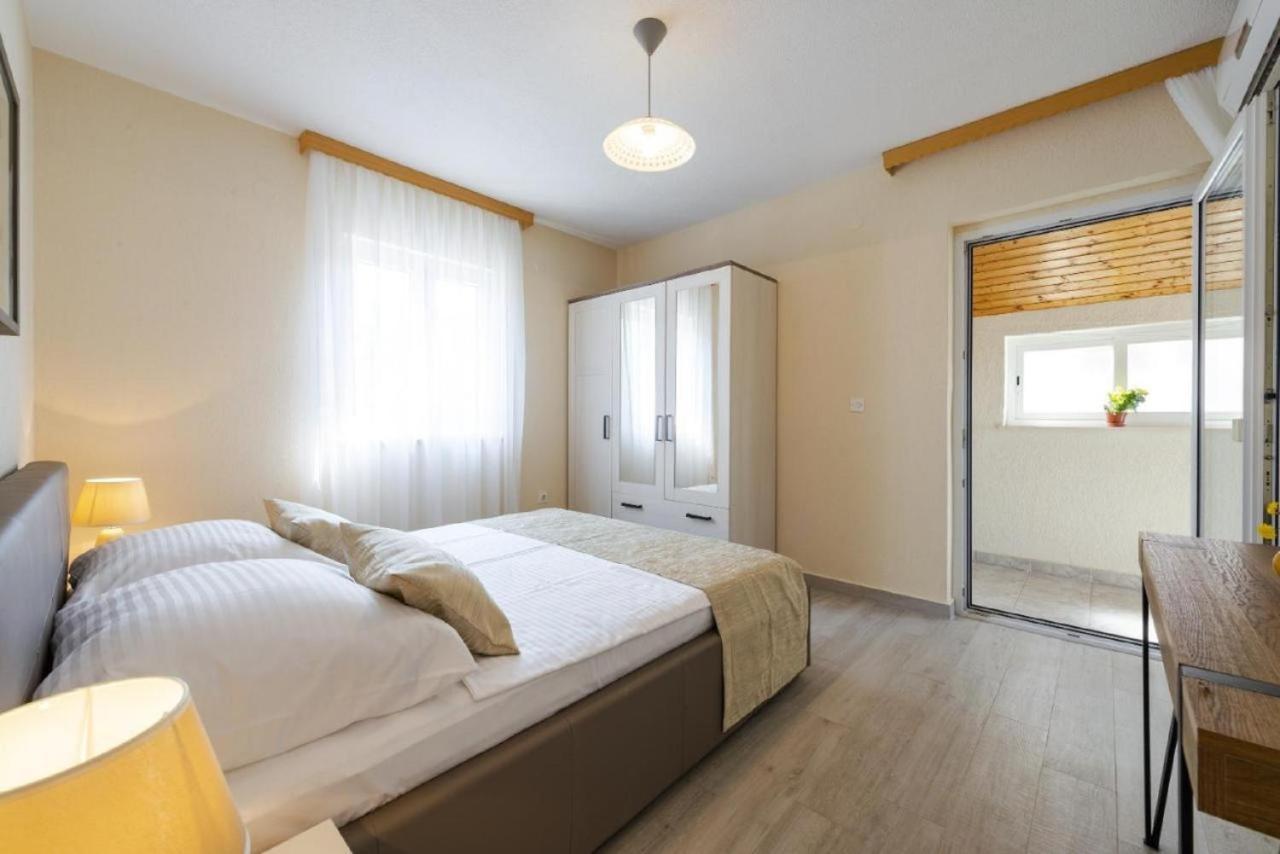 Holiday Home Swiss Цавтат Екстер'єр фото